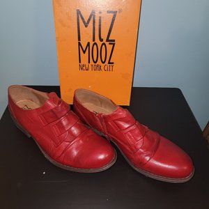 Size 10 Red Loafers by Mizz Mooz